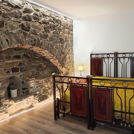 Il Glicine Bed and Breakfast Castelmezzano Buitenkant foto