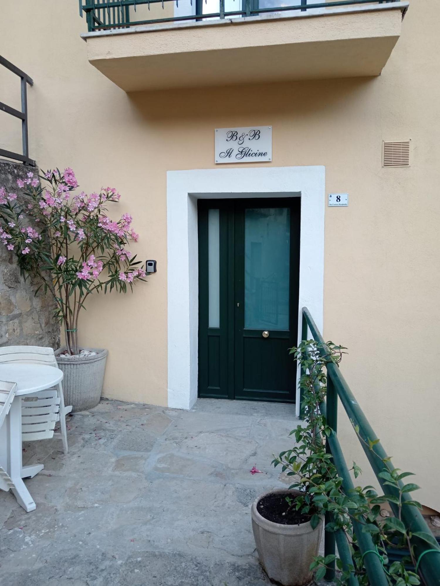 Il Glicine Bed and Breakfast Castelmezzano Buitenkant foto